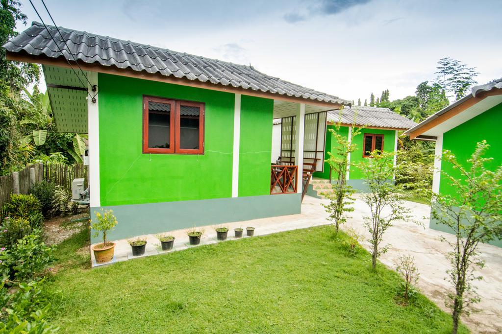 Sarm Mork Guest House Mae Hong Son Extérieur photo