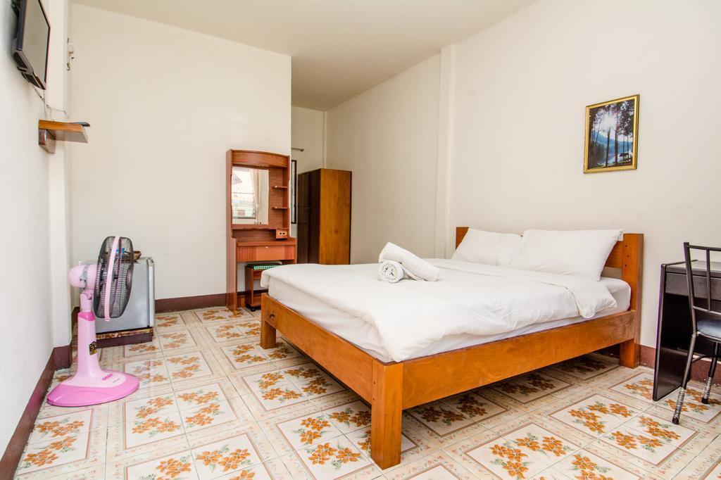 Sarm Mork Guest House Mae Hong Son Extérieur photo
