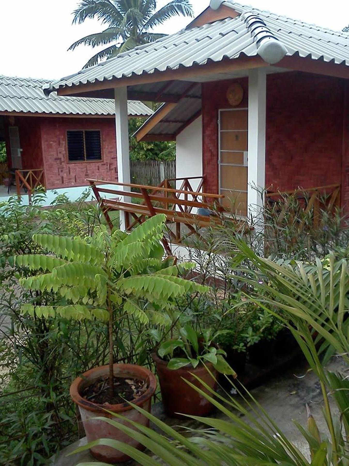 Sarm Mork Guest House Mae Hong Son Extérieur photo