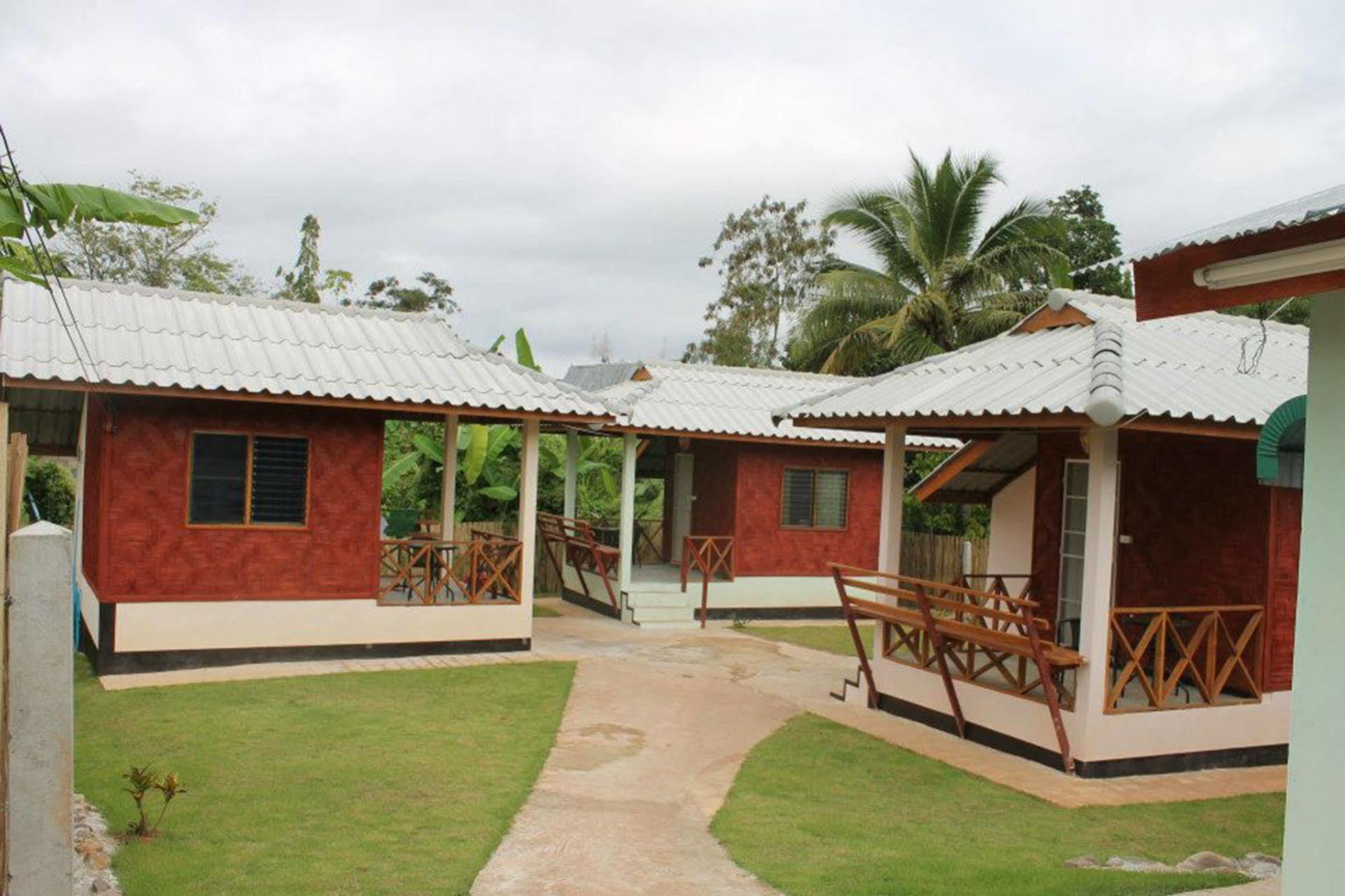Sarm Mork Guest House Mae Hong Son Extérieur photo